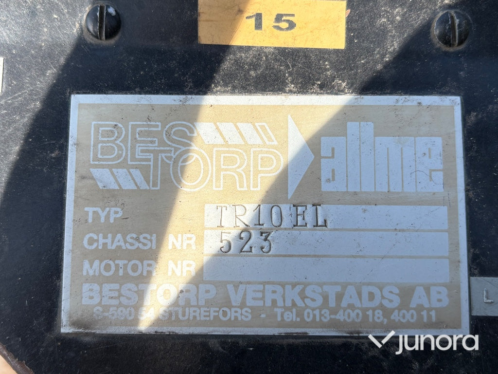 Eldriven flaktruck med trevägstipp – Alme TR10EL