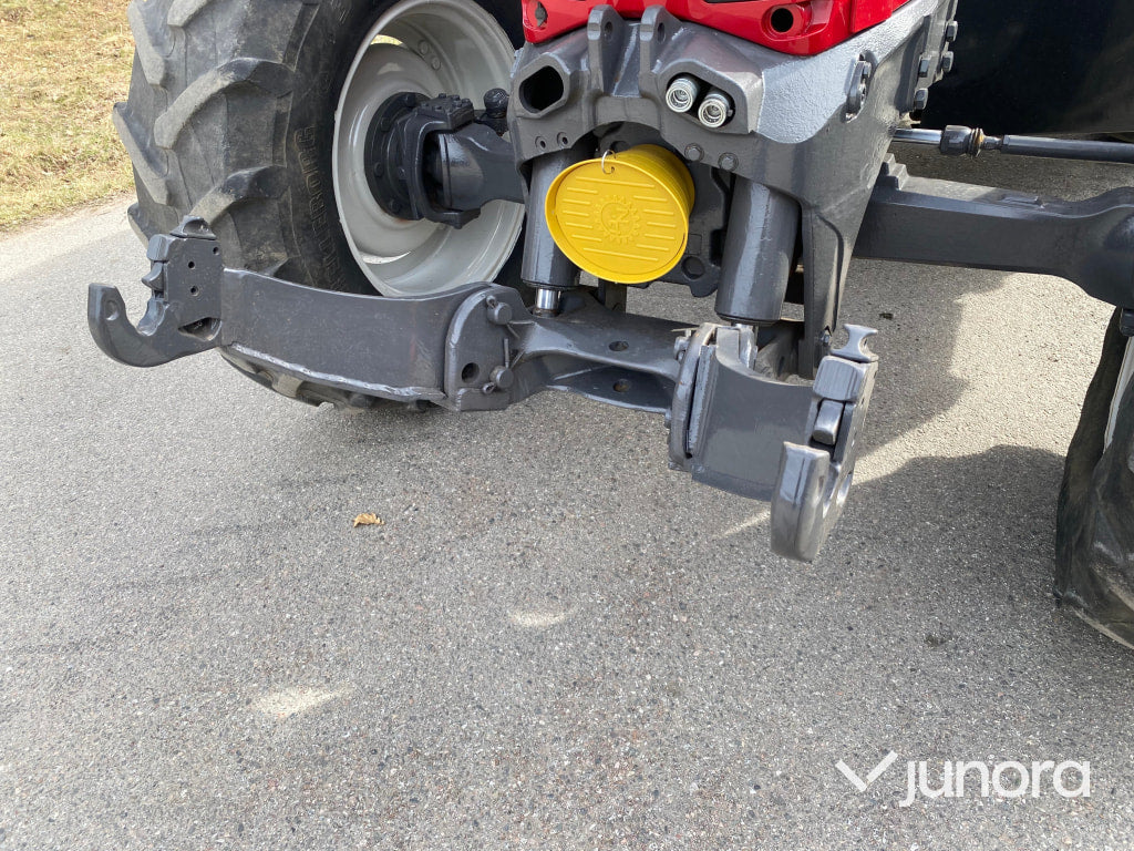 Traktor - Valtra N103.4 skogsutrustad