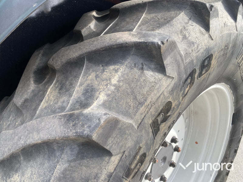 Traktor - Valtra N103.4 skogsutrustad