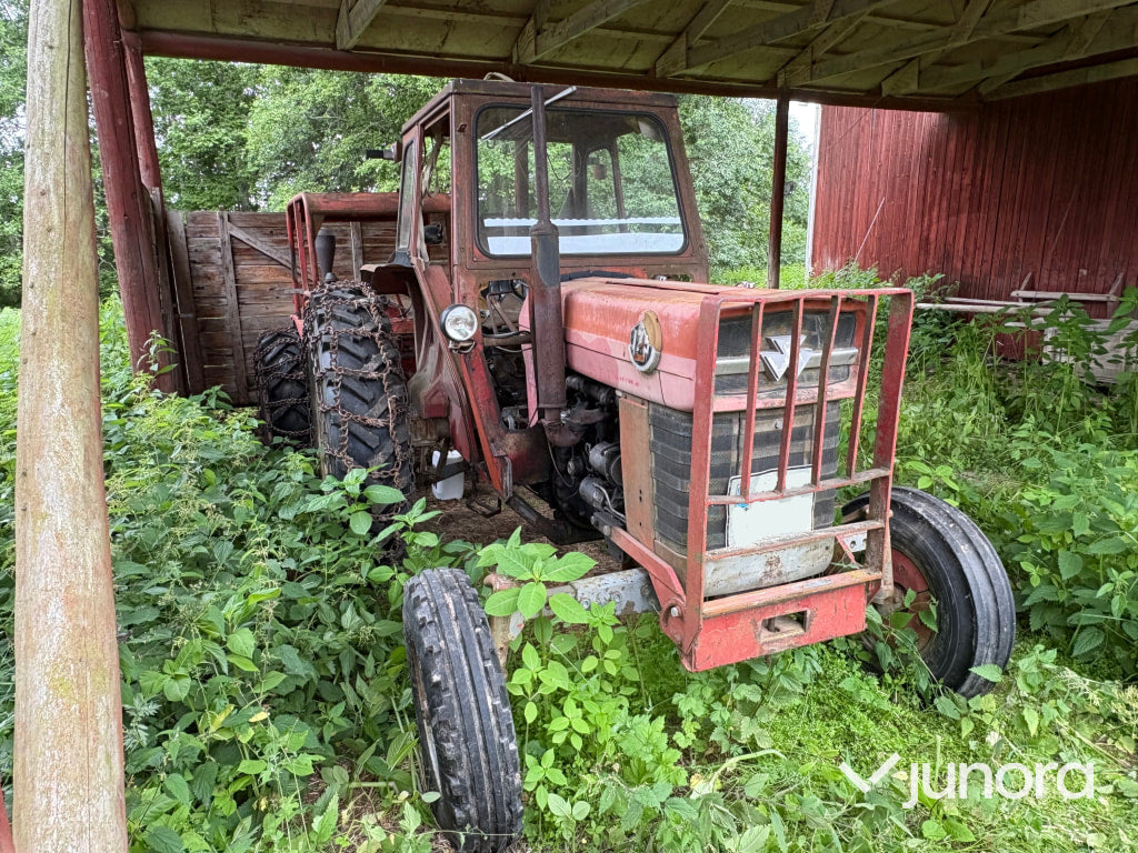 Traktor Massey-Ferguson 175-S