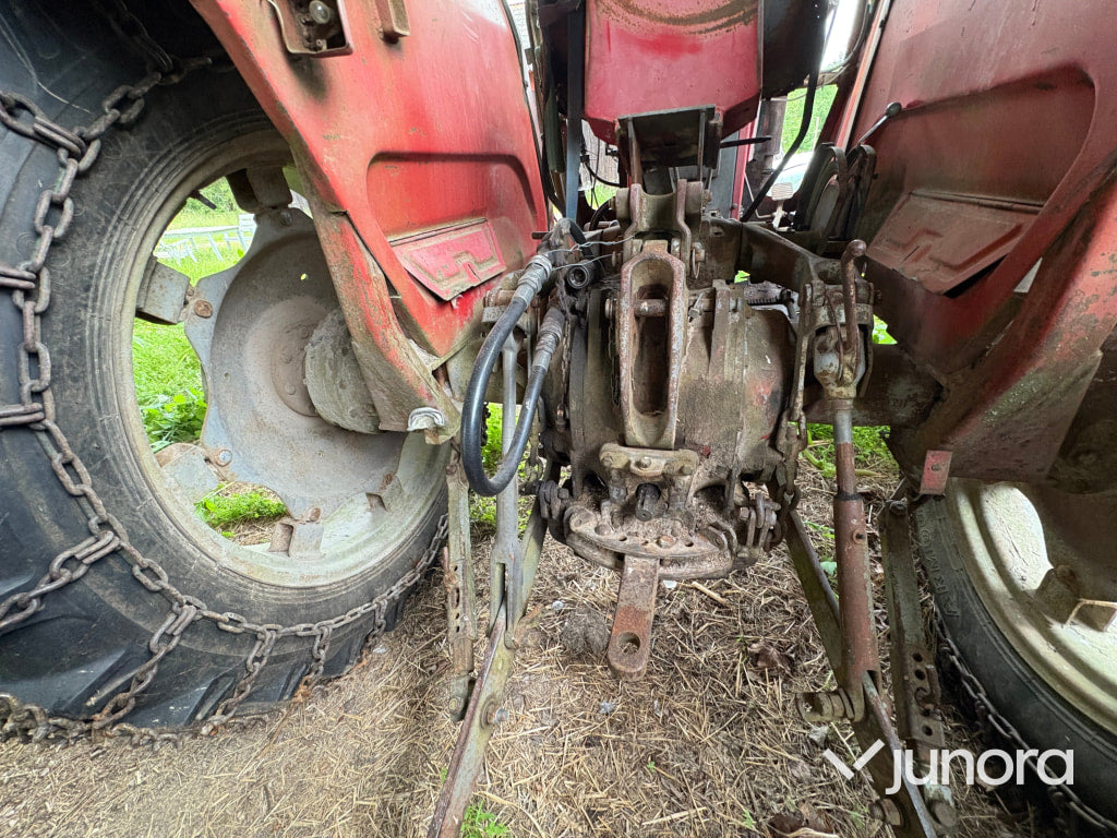 Traktor Massey-Ferguson 175-S
