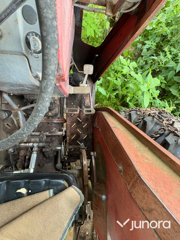 Traktor Massey-Ferguson 175-S