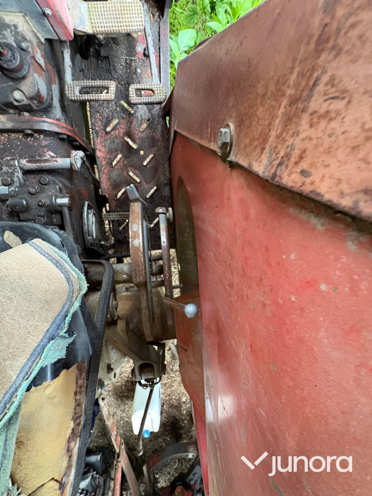 Traktor Massey-Ferguson 175-S