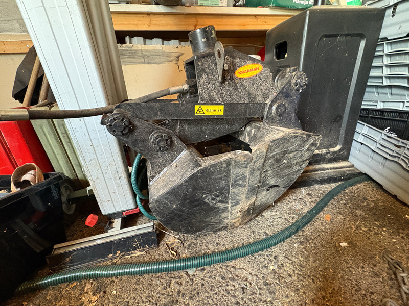 Alstor 840 PRO 8x8 – Skotare/Skördare