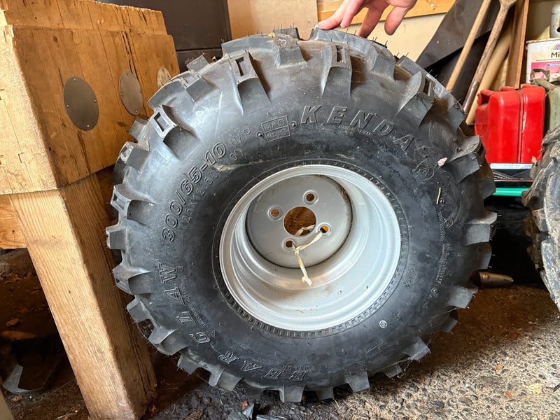 Alstor 840 PRO 8x8 – Skotare/Skördare