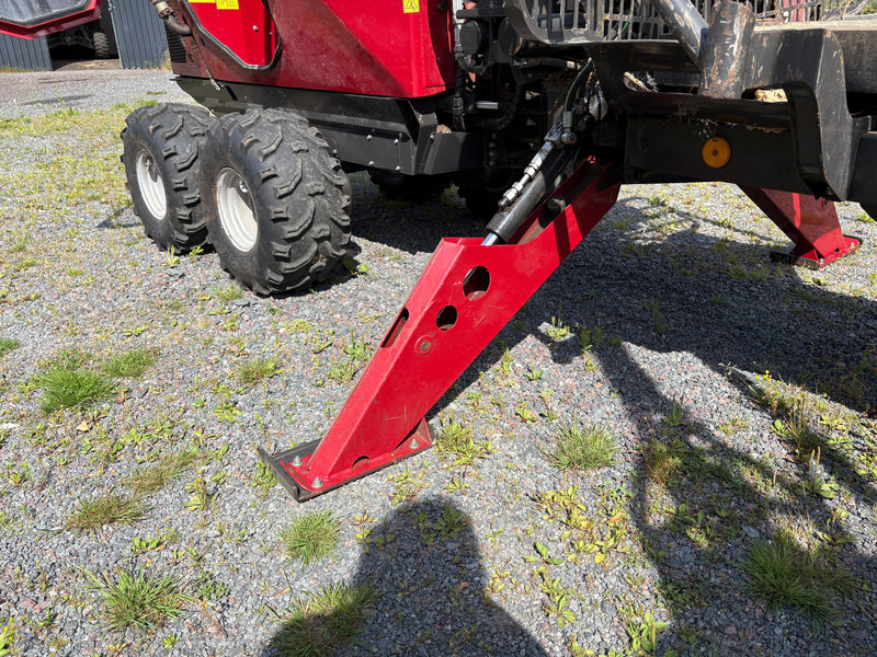 Alstor 840 PRO 8x8 – Skotare/Skördare
