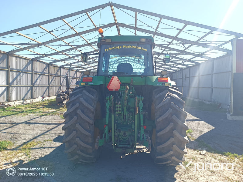 John Deere 7700