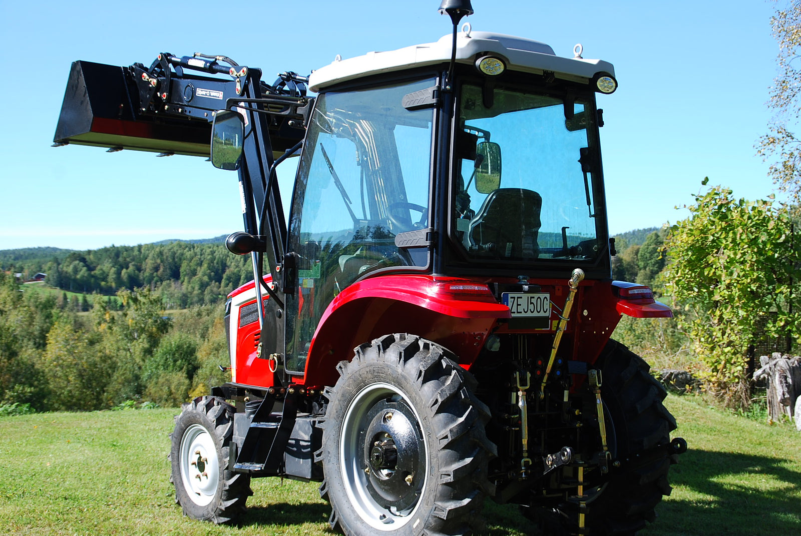 Traktor Gårdstrac 254 C 4WD med lastare