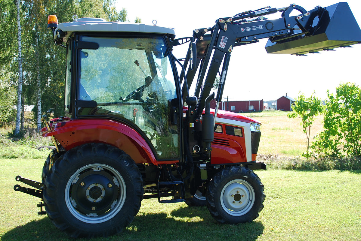 Traktor Gårdstrac 254 C 4WD med lastare