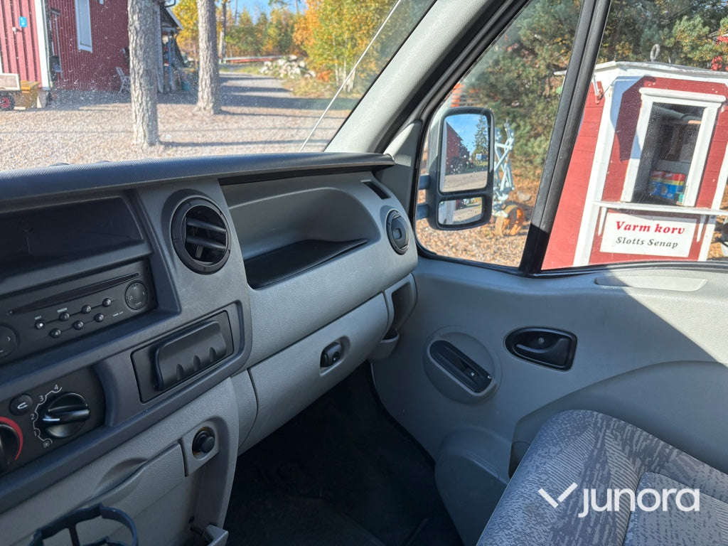 Renault - Master