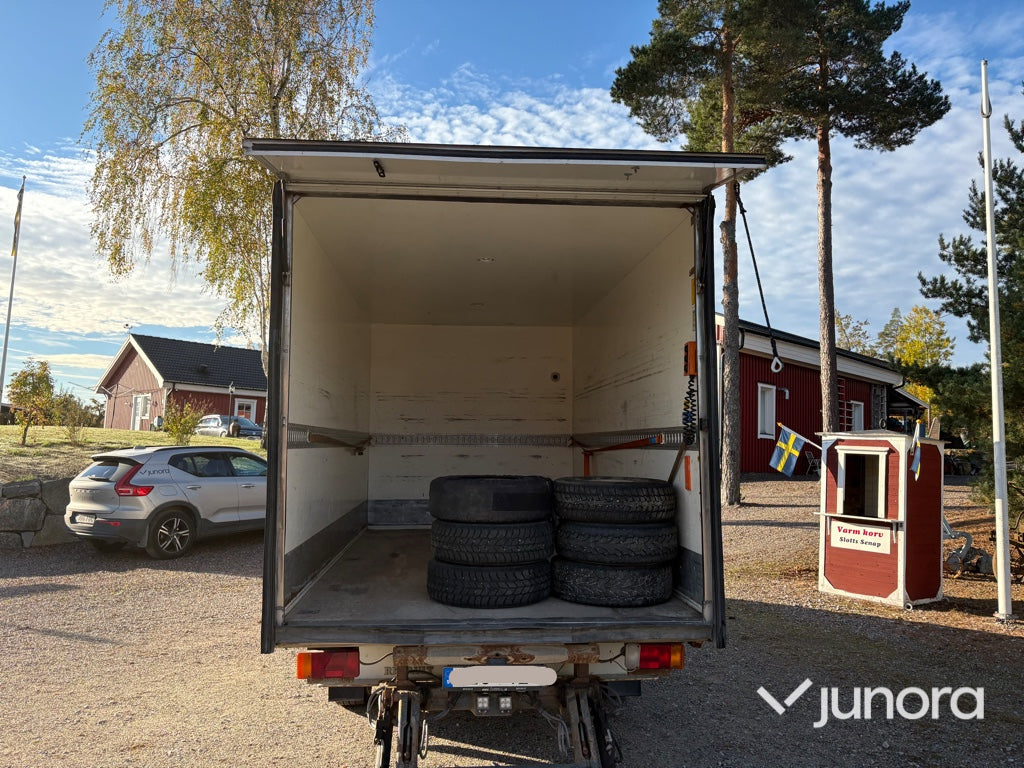Renault - Master