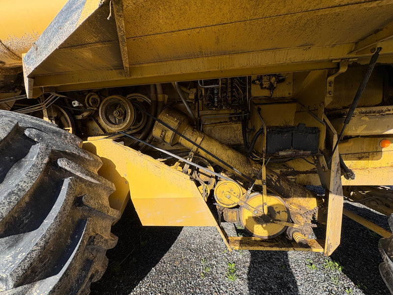 Skördetröska New Holland TX66 Plus