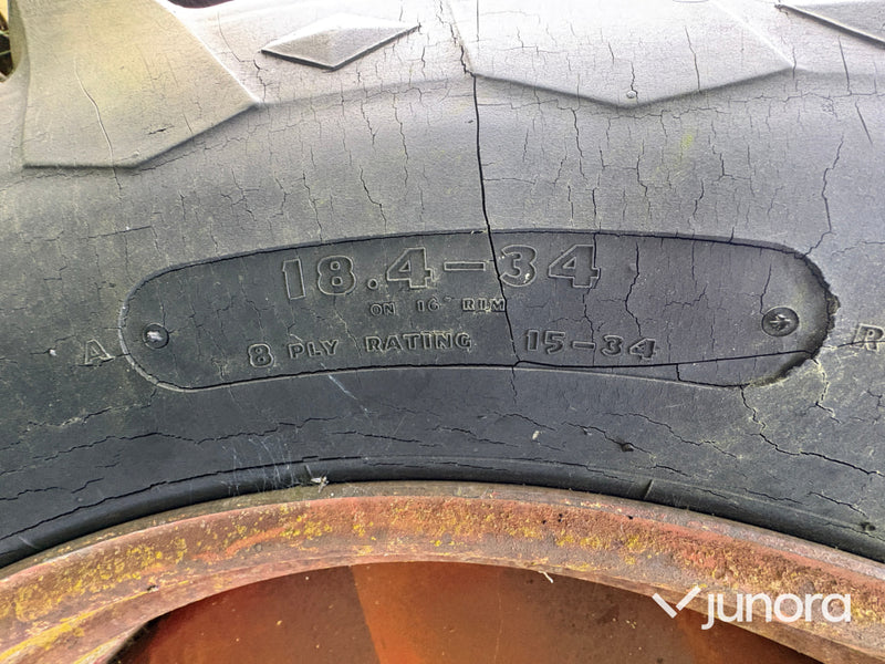 Traktor - Zetor Crystal 8011