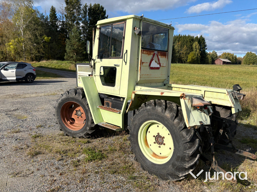 Mb Trac 680/ Traktor