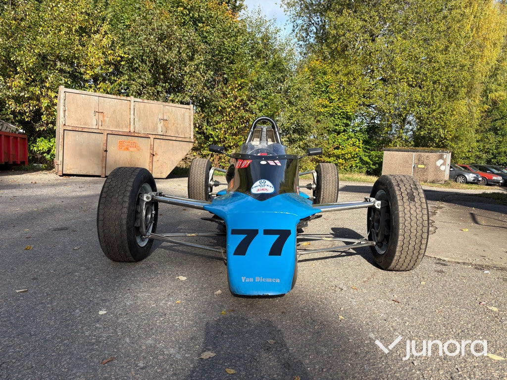 Tävlingsbil - Van Diemen RF85