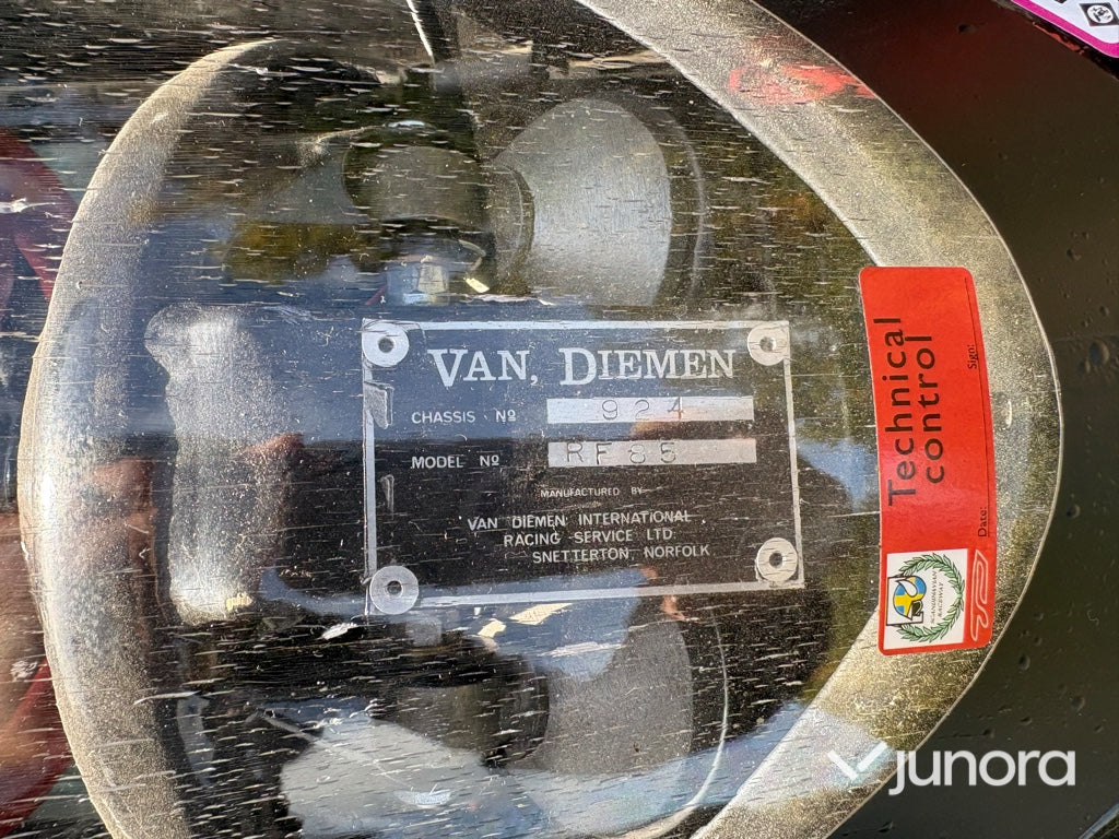 Tävlingsbil - Van Diemen RF85