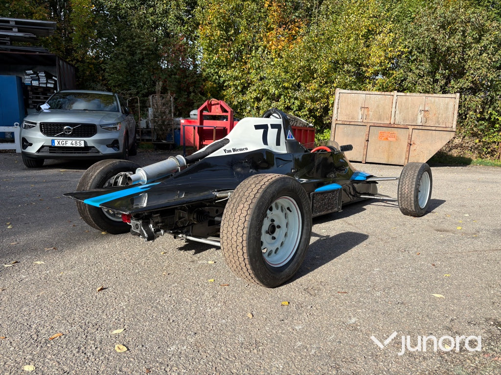 Tävlingsbil - Van Diemen RF85