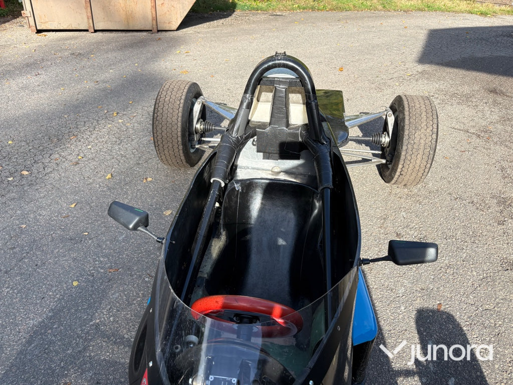 Tävlingsbil - Van Diemen RF85
