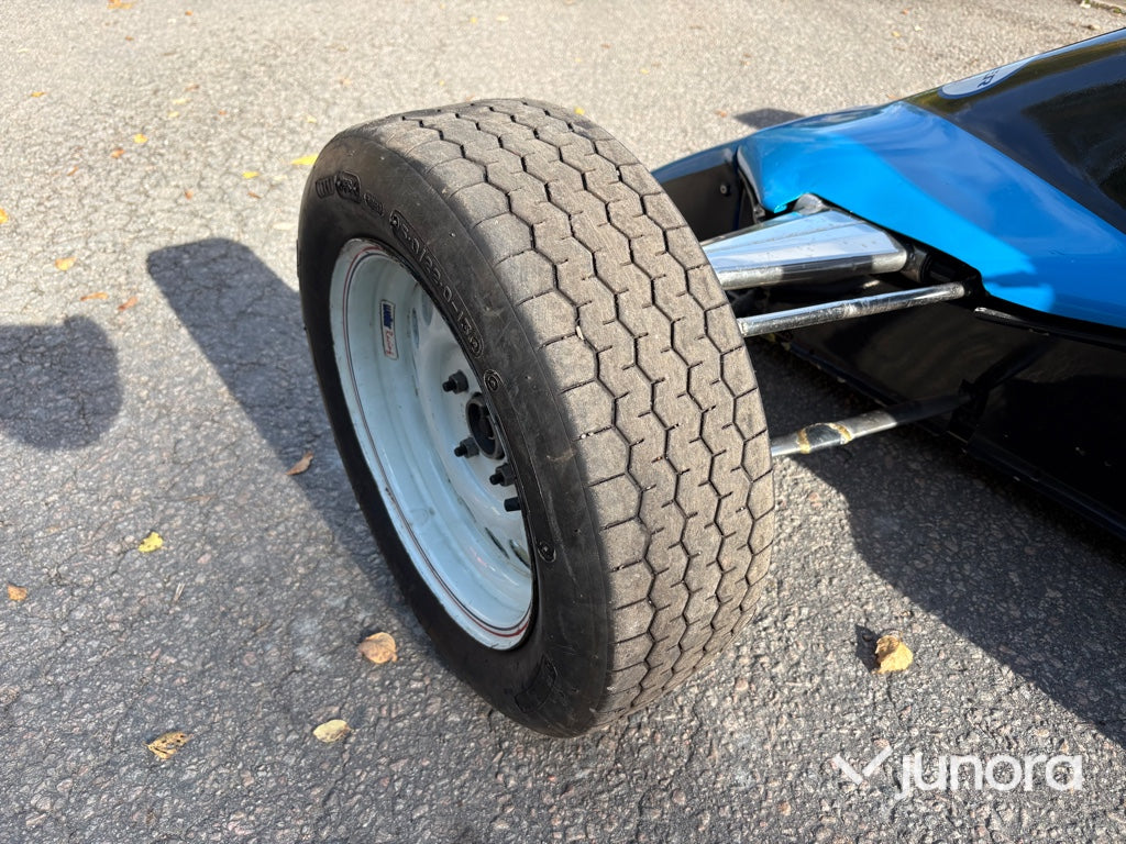 Tävlingsbil - Van Diemen RF85