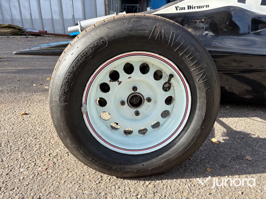 Tävlingsbil - Van Diemen RF85