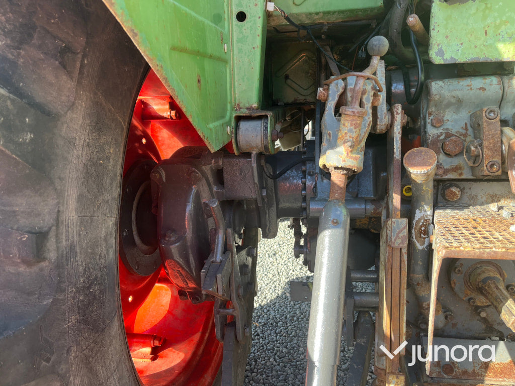 Traktor - Fendt 306 LSA