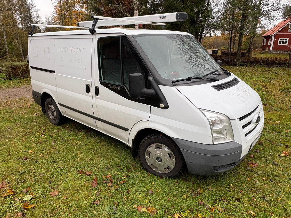 Lätt lastbil - Ford, Transit