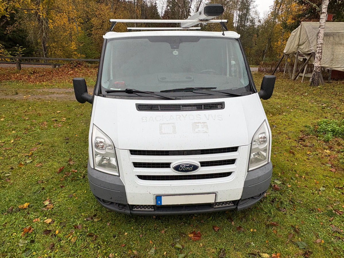 Lätt lastbil - Ford, Transit