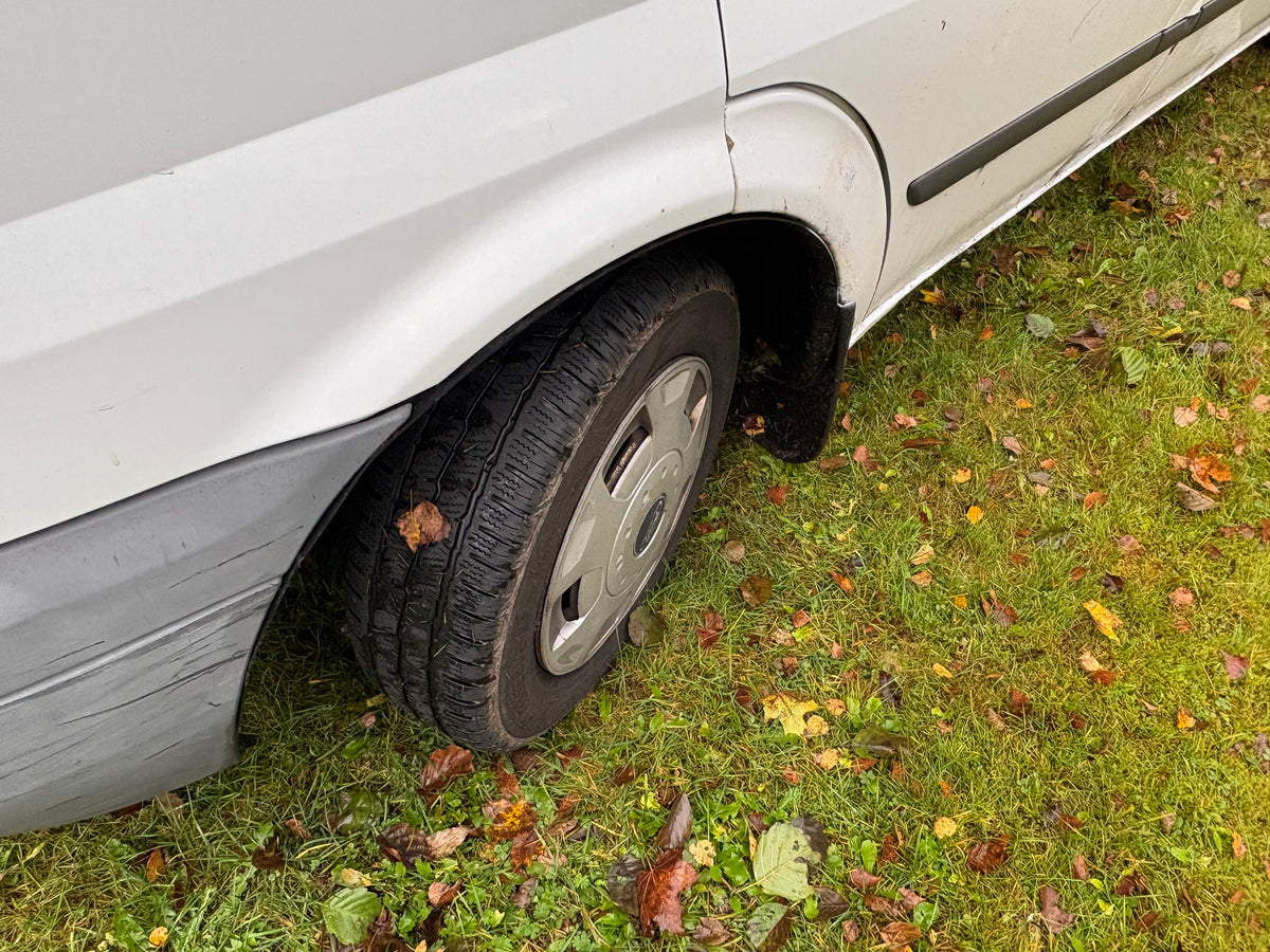 Lätt lastbil - Ford, Transit