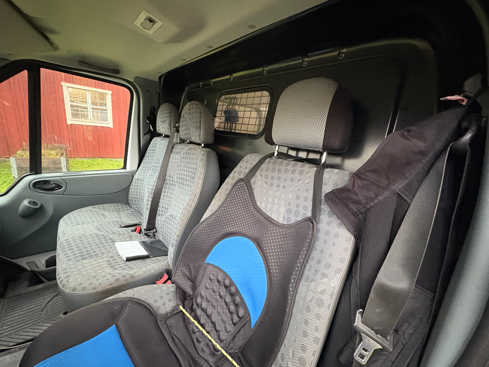 Lätt lastbil - Ford, Transit
