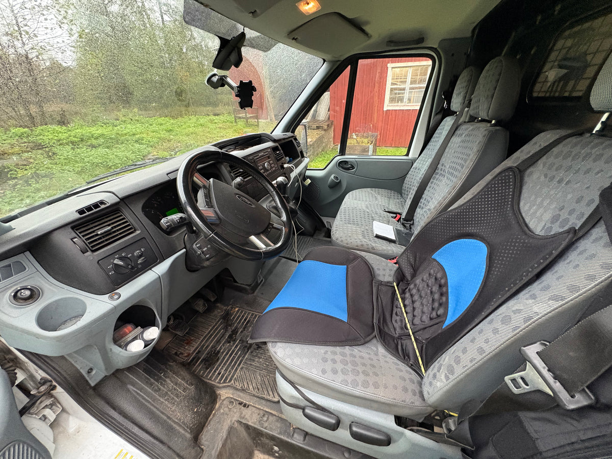 Lätt lastbil - Ford, Transit