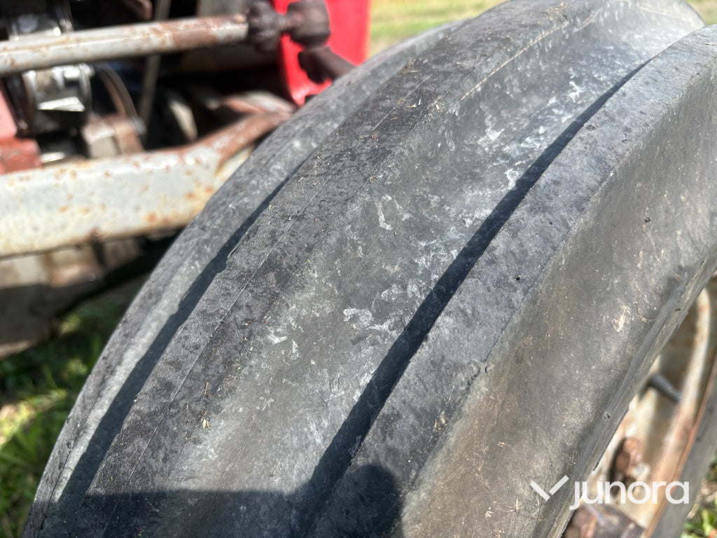 Traktor - Massey Ferguson, 35