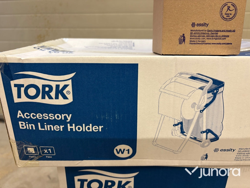 Tork – Dispenserlösningar & golvställ, 3/3