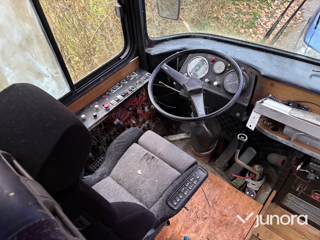 Buss Scania BR 85S Super, husbilsprojekt