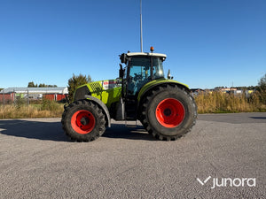 Traktor Claas Axion 850