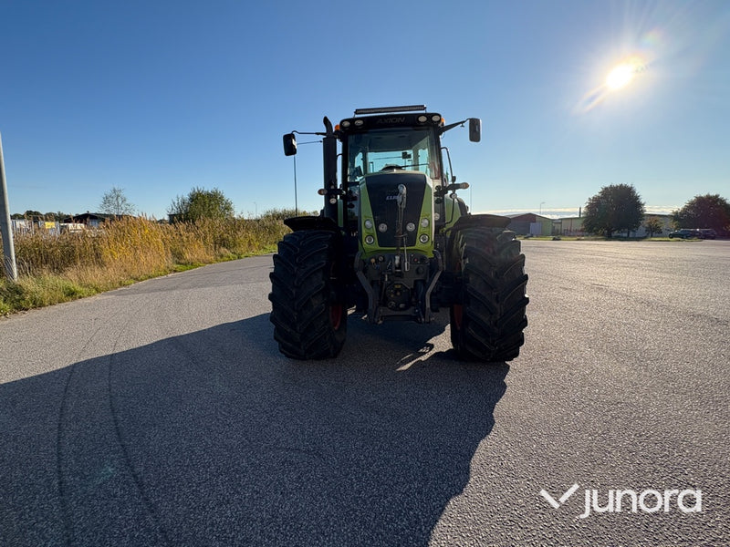 Traktor Claas Axion 850
