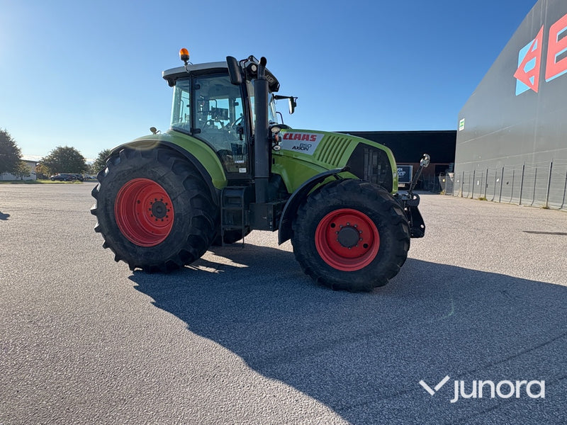 Traktor Claas Axion 850