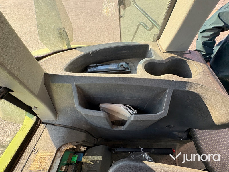 Traktor Claas Axion 850