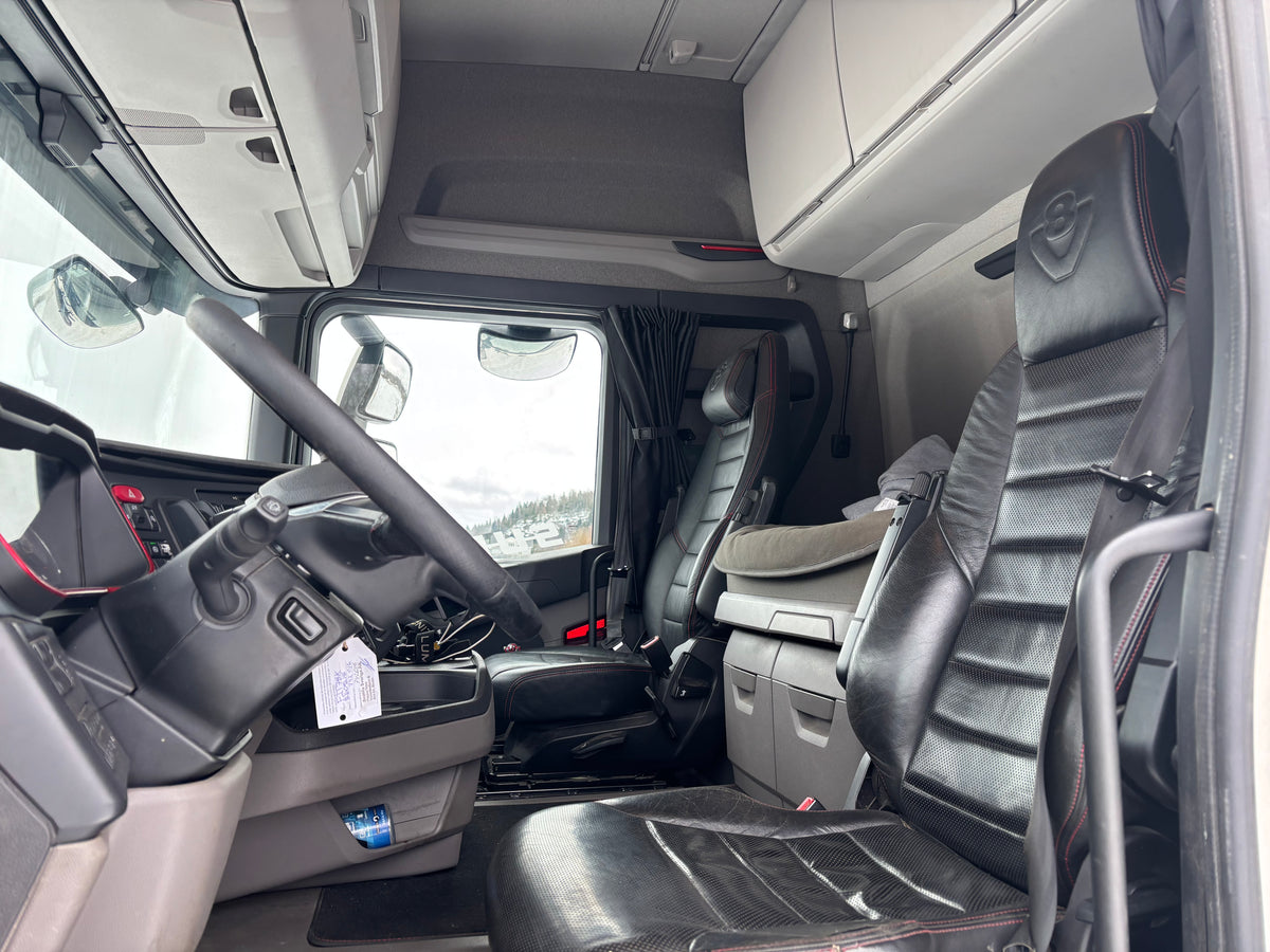 Timmerbil + Släp - Scania, R650B6X4NB
