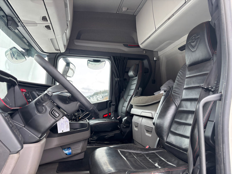 Timmerbil + Släp - Scania, R650B6X4NB