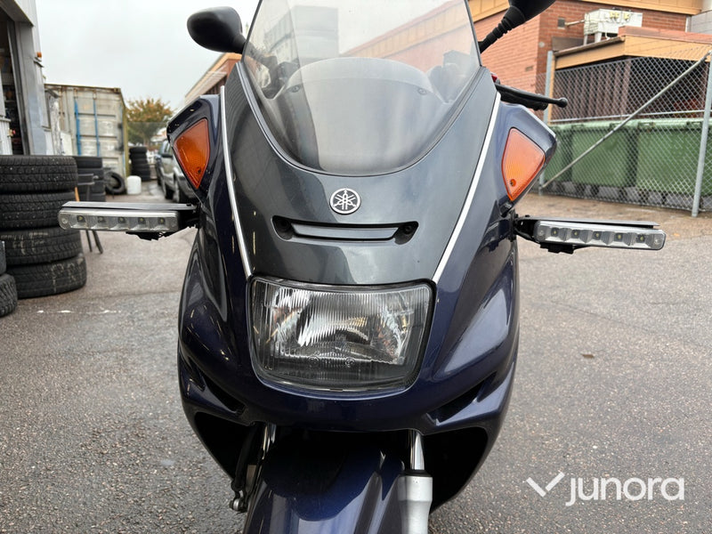 Motorcykel Yamaha YP250D SG 02