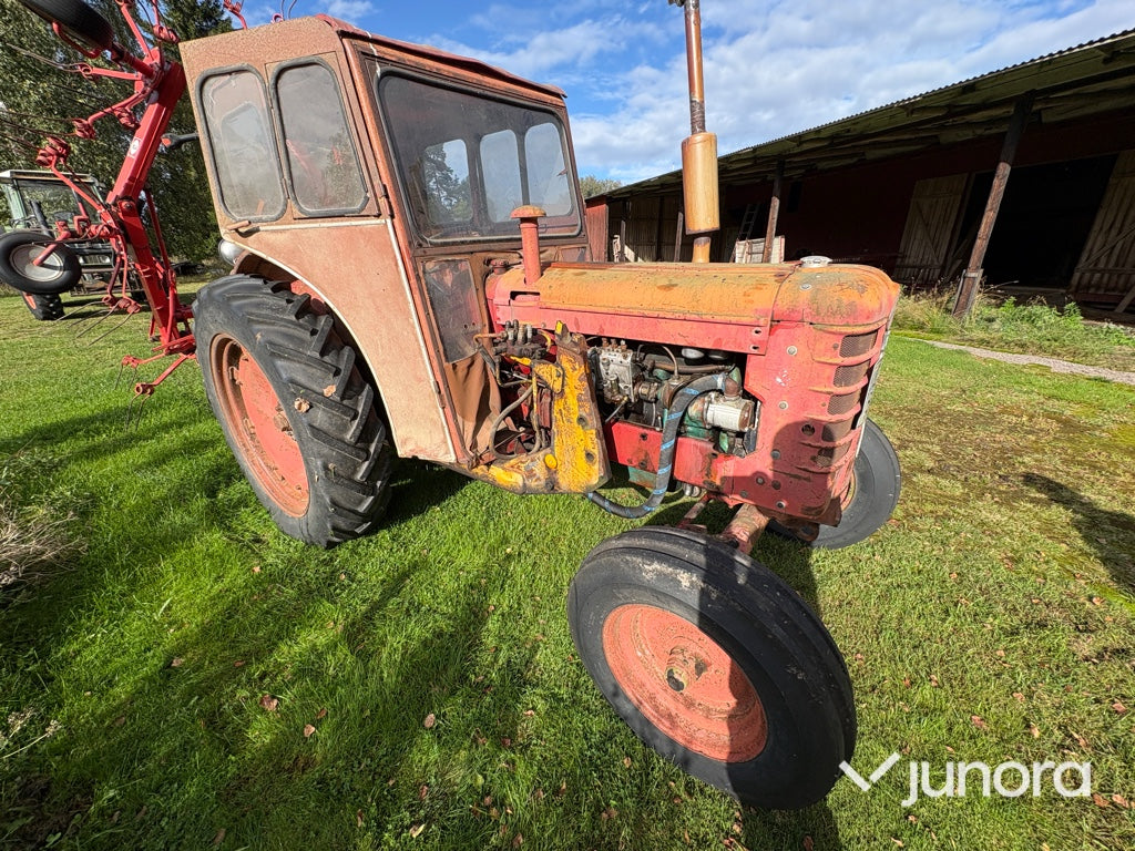 Volvo BM 350 Traktor