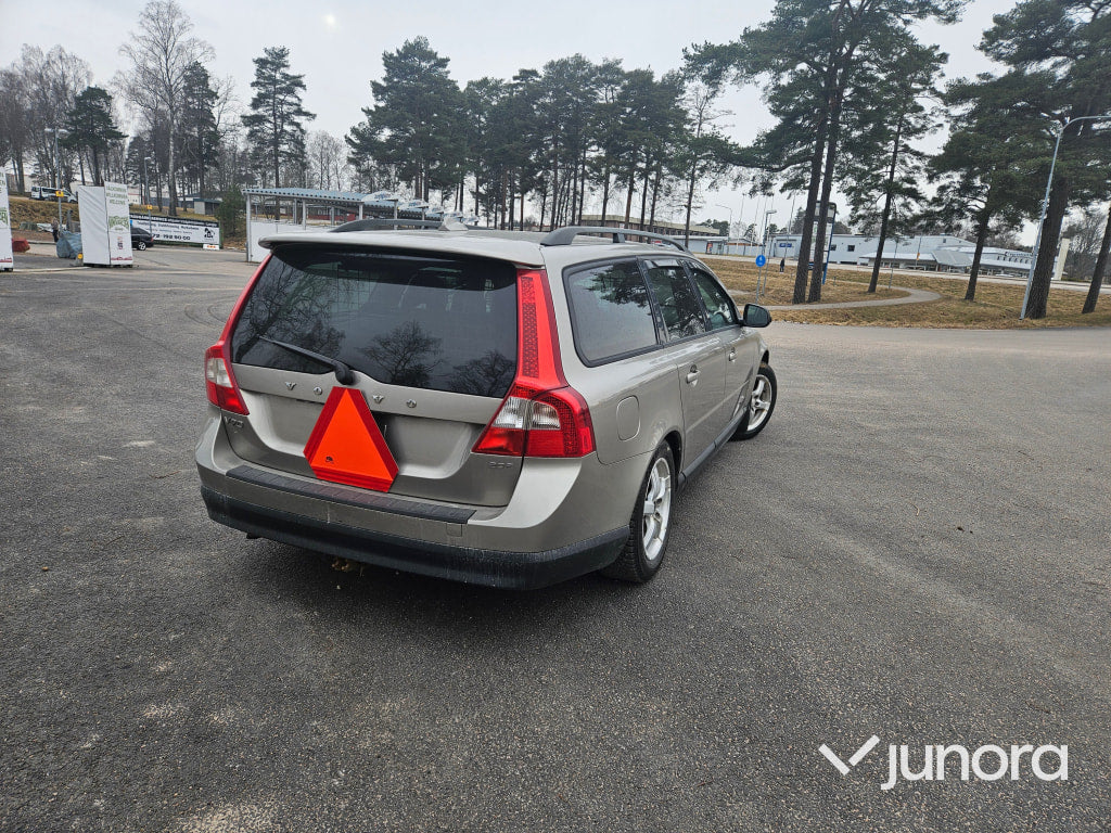A-traktor - Volvo, V70 III, 2.0 FlexiFuel, Fas2