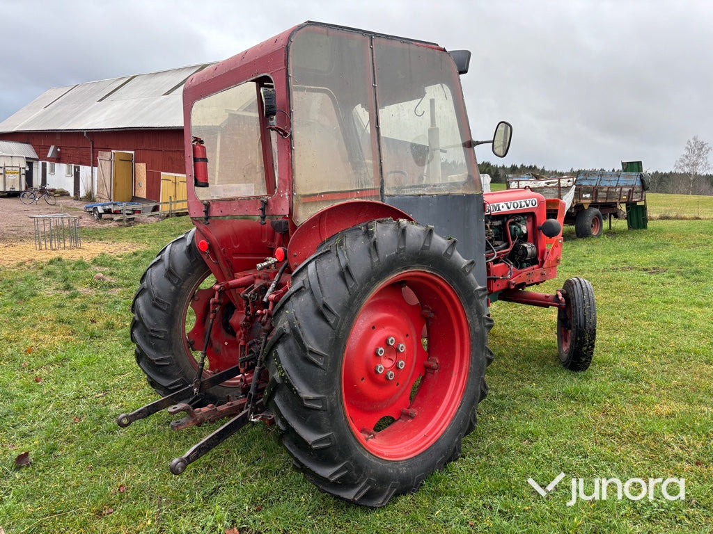 Traktor - Volvo BM, 400 Buster