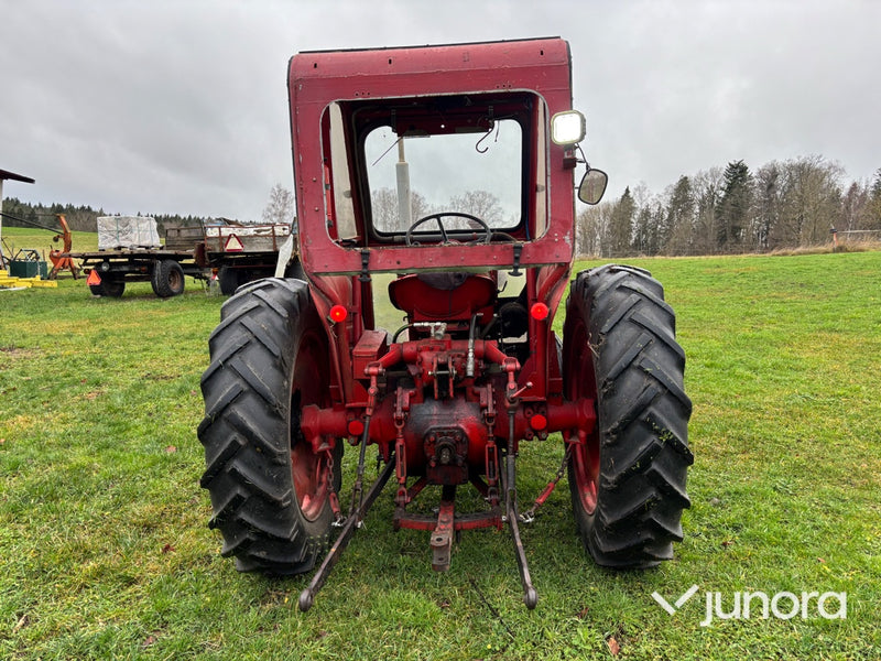 Traktor - Volvo BM, 400 Buster