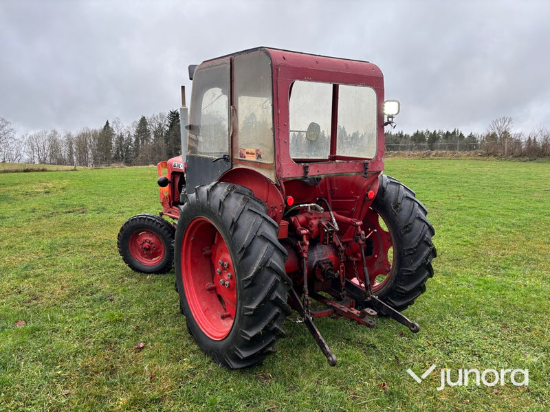 Traktor - Volvo BM, 400 Buster