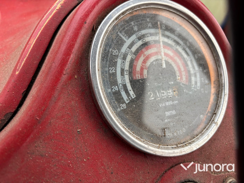 Traktor - Volvo BM, 400 Buster