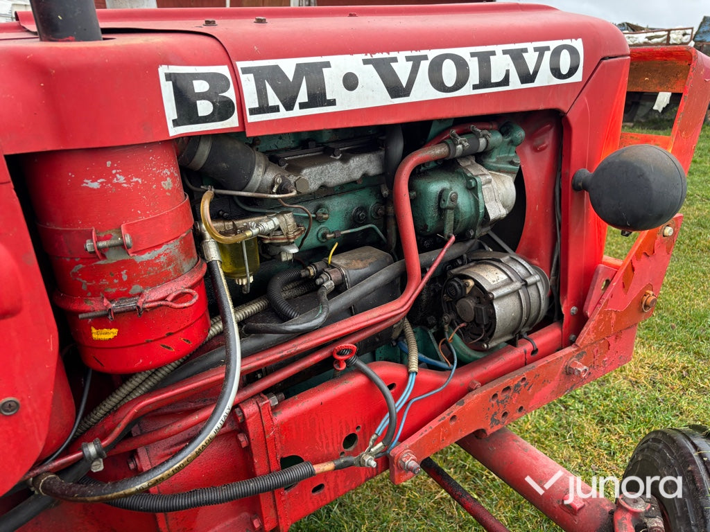 Traktor - Volvo BM, 400 Buster