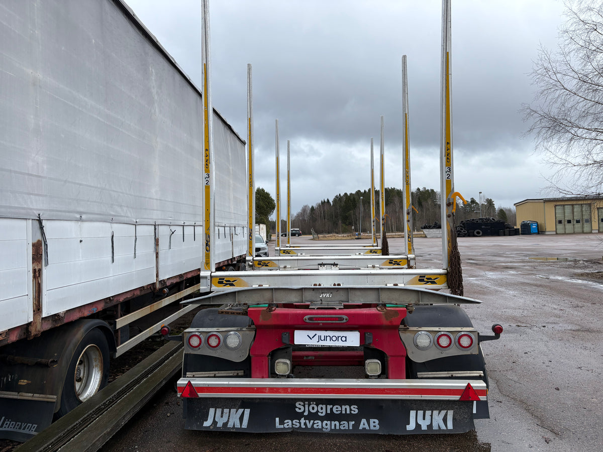 Timmerbil med släp - Volvo, FH16