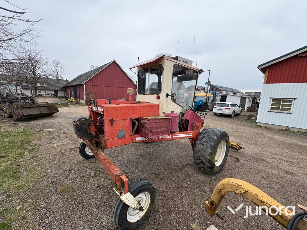 Självgående strängläggare - Hesston, 6400