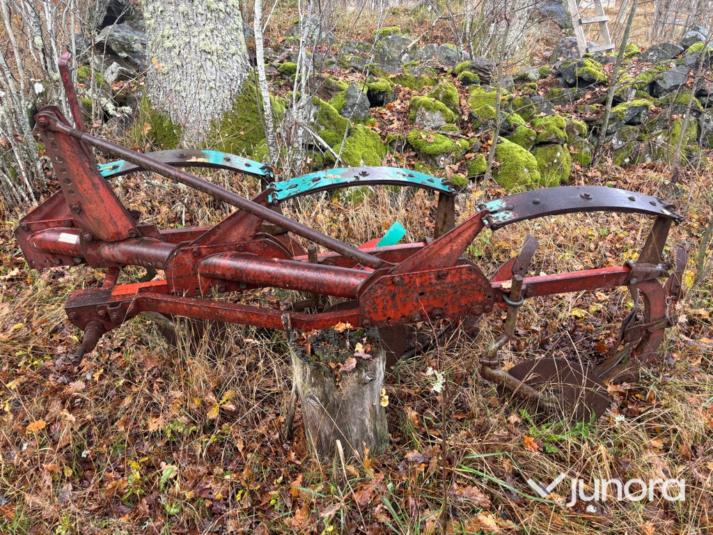 Plog - Kverneland 3-skärig 14”